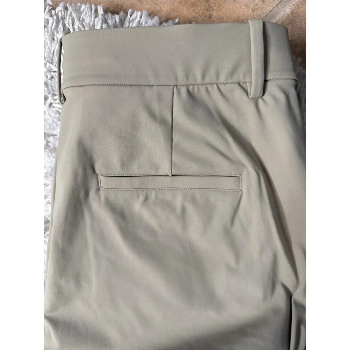 Lululemon clothing - Beige 6