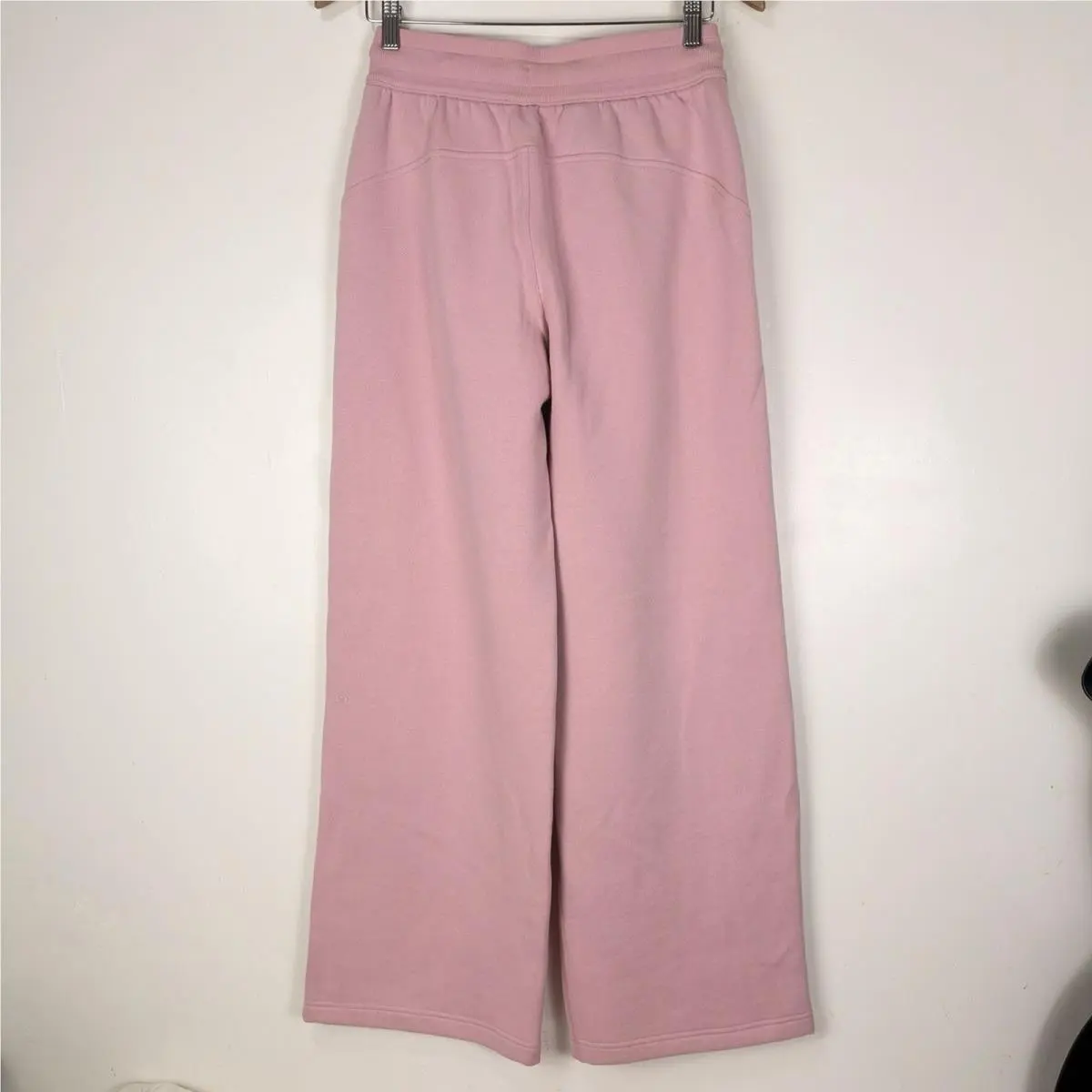 Lululemon clothing - Pink 4