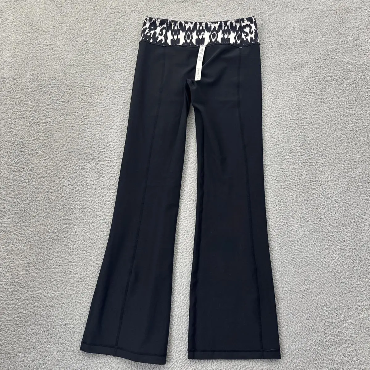 Lululemon clothing - Black 3