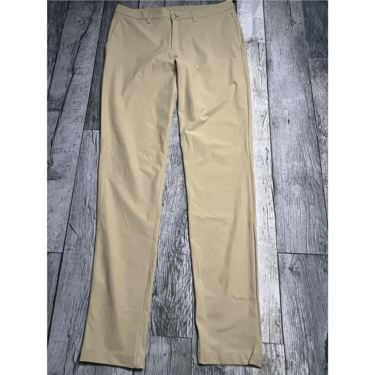 Lululemon clothing - Khaki 0