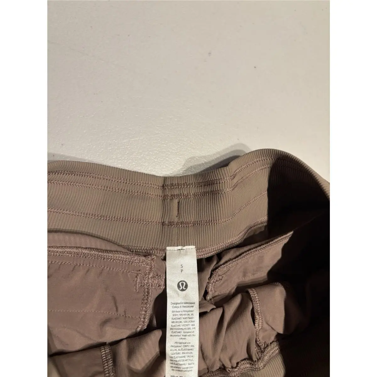 Lululemon clothing - Brown 5