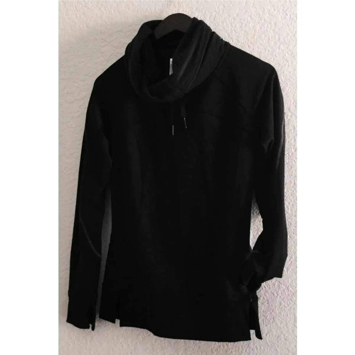 Lululemon clothing - Black 1
