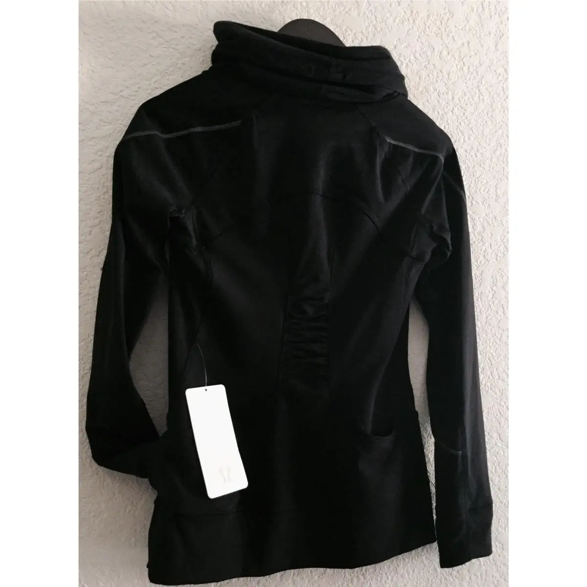 Lululemon clothing - Black 3