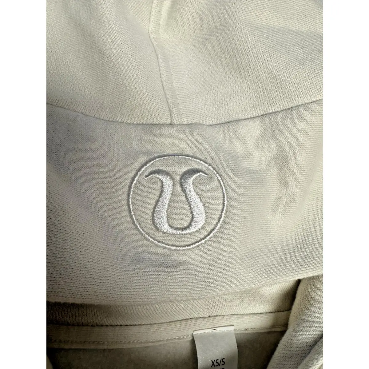 Lululemon clothing - Ivory 8