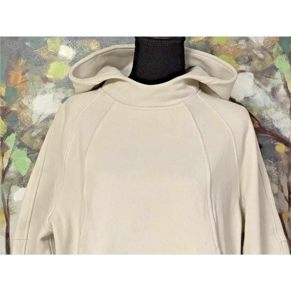 Lululemon clothing - Ivory 2