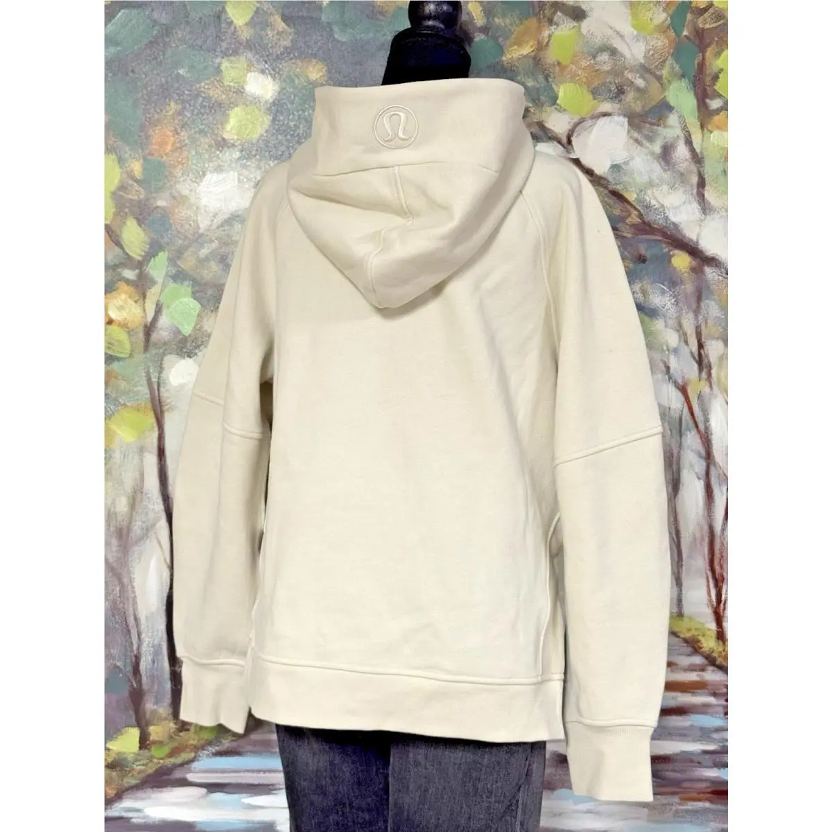 Lululemon clothing - Ivory 4