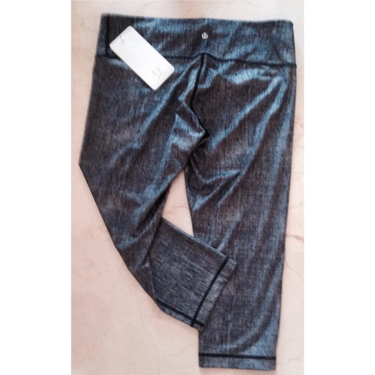 Lululemon clothing - Black 1
