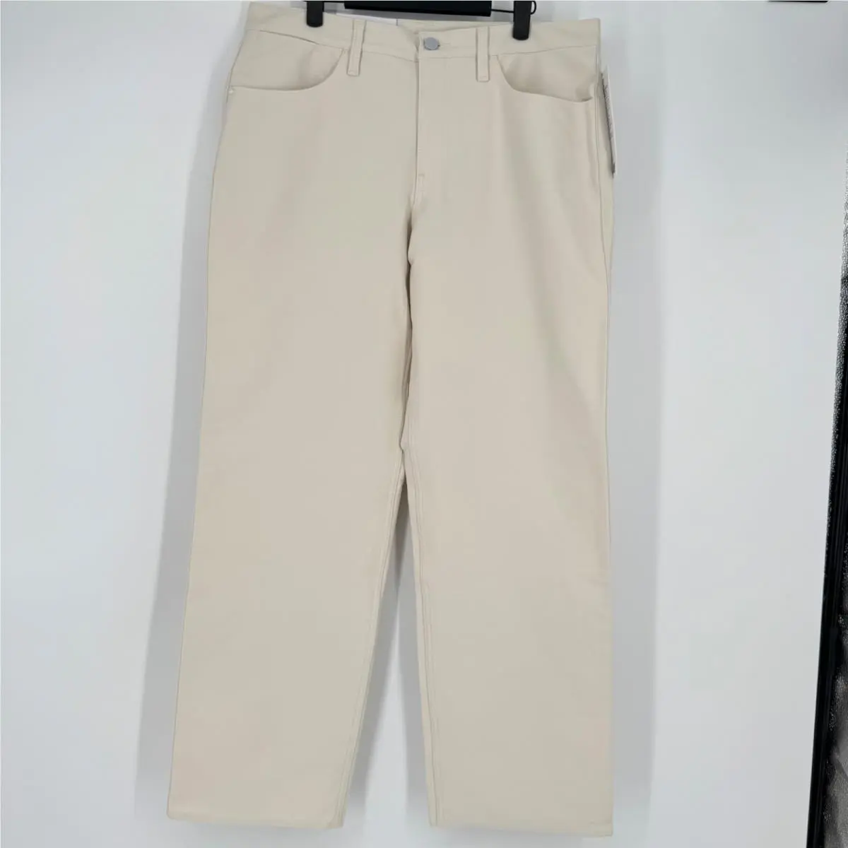 Lululemon clothing - EasyFive MR Relaxed-Straight Pant - EasyFive Pant - Ivory 1