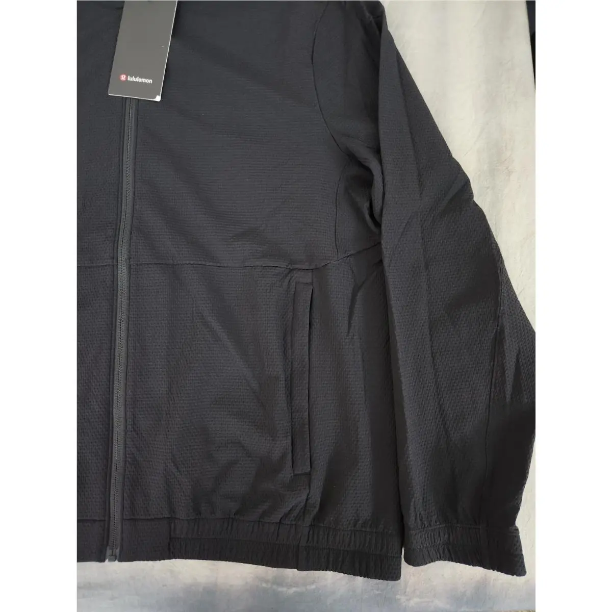 Lululemon clothing - Black 4