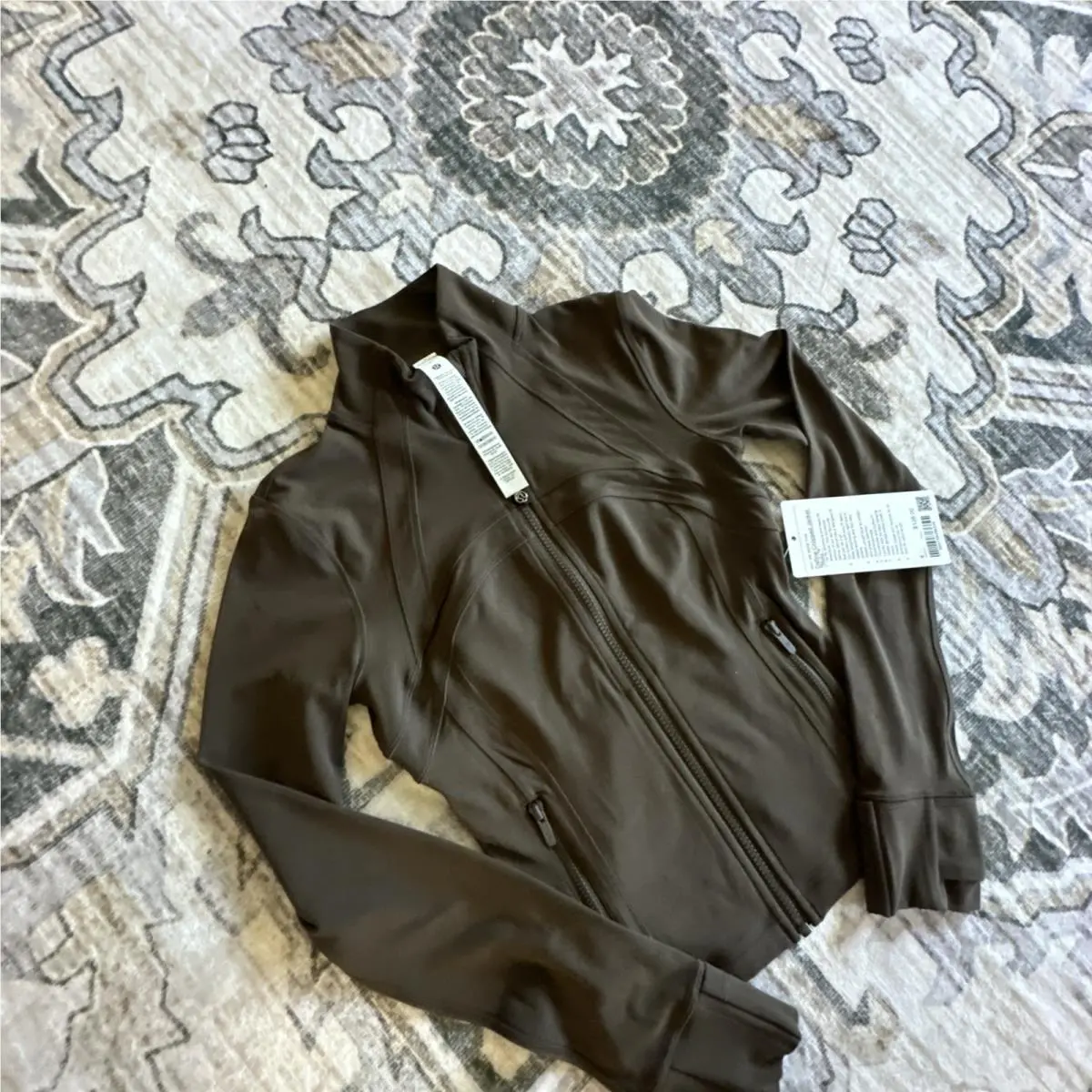Lululemon clothing - Brown 1