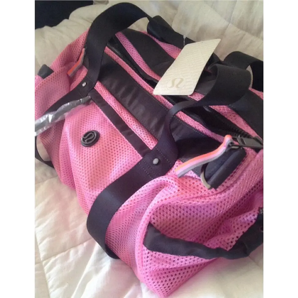 Lululemon clothing - Pink/Black 6