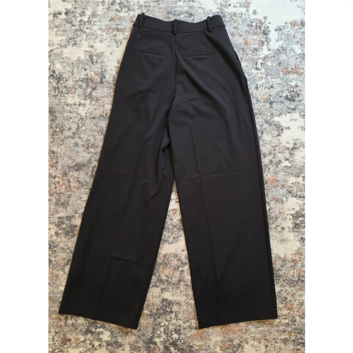 Lululemon clothing - Black 3