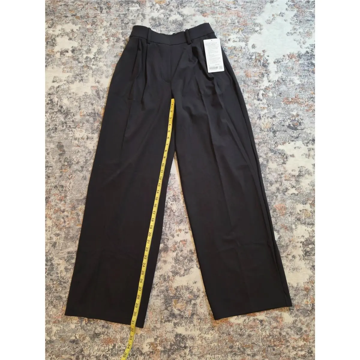 Lululemon clothing - Black 4