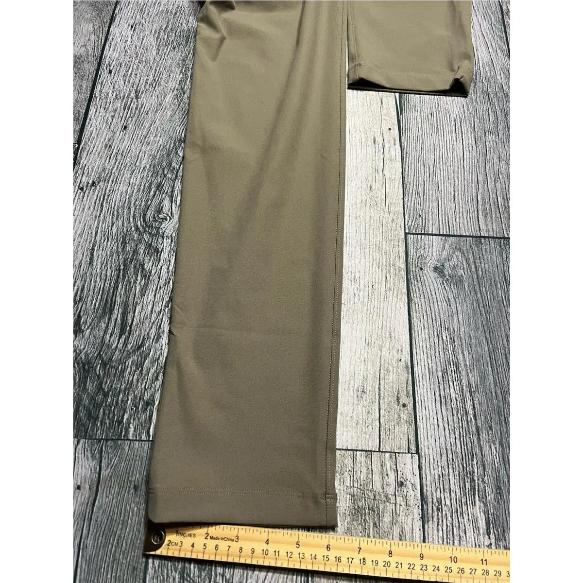 Lululemon clothing - Brown 3