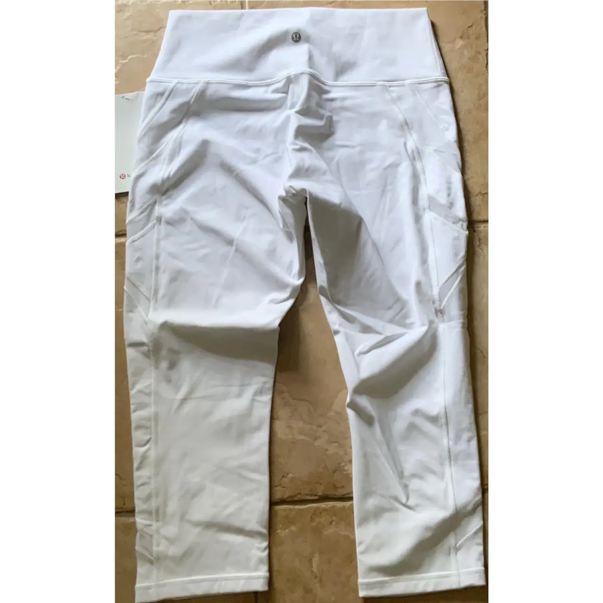 Lululemon clothing - White 2