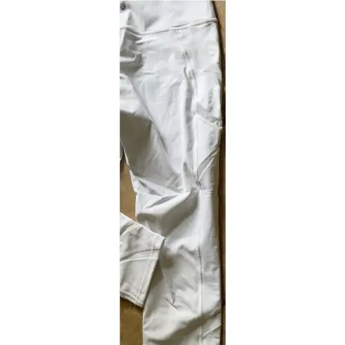 Lululemon clothing - White 5