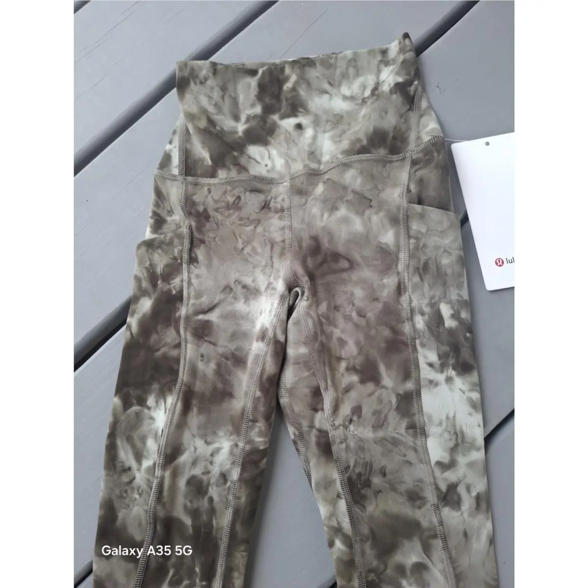 Lululemon clothing - Camo Green (UPC: 759313352121) 2