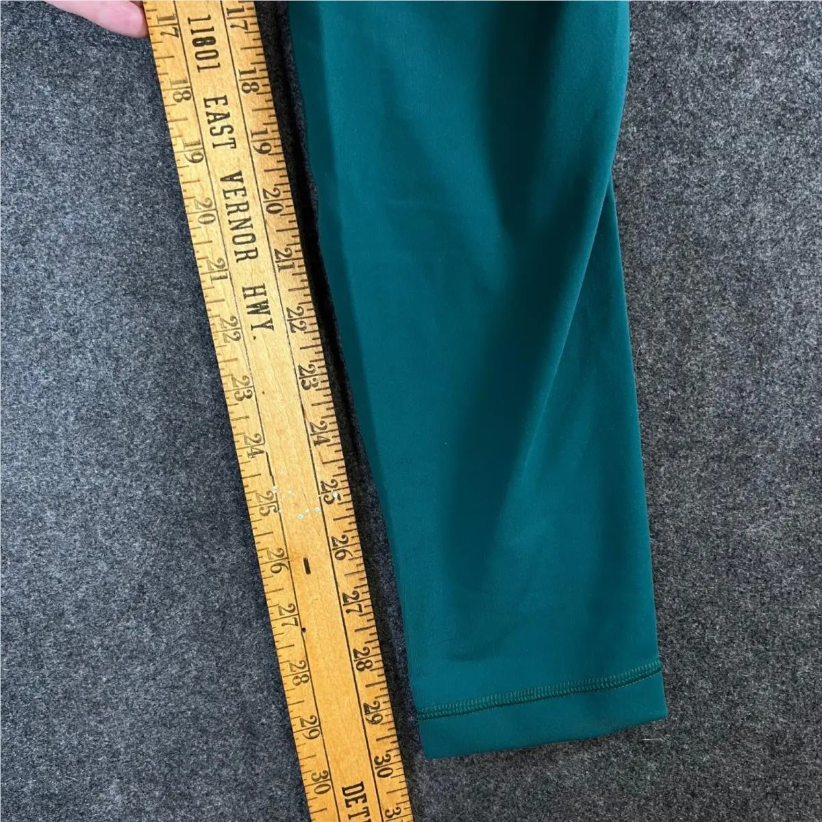 Lululemon clothing - Wunder Under High-Rise Pant - Wunder Under Pant - Green 4