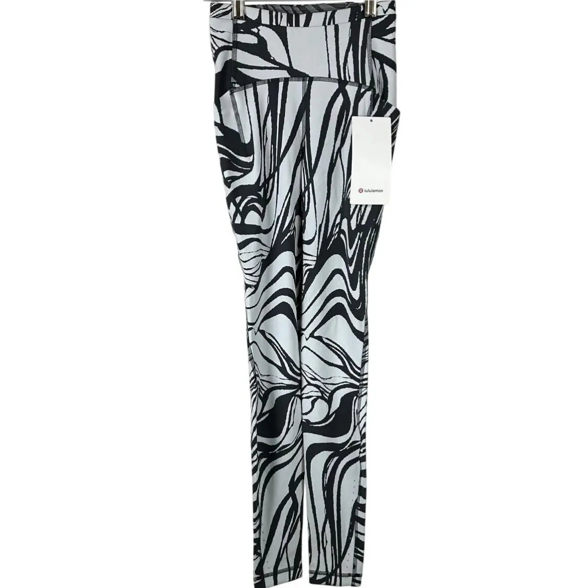 Lululemon clothing - White 3