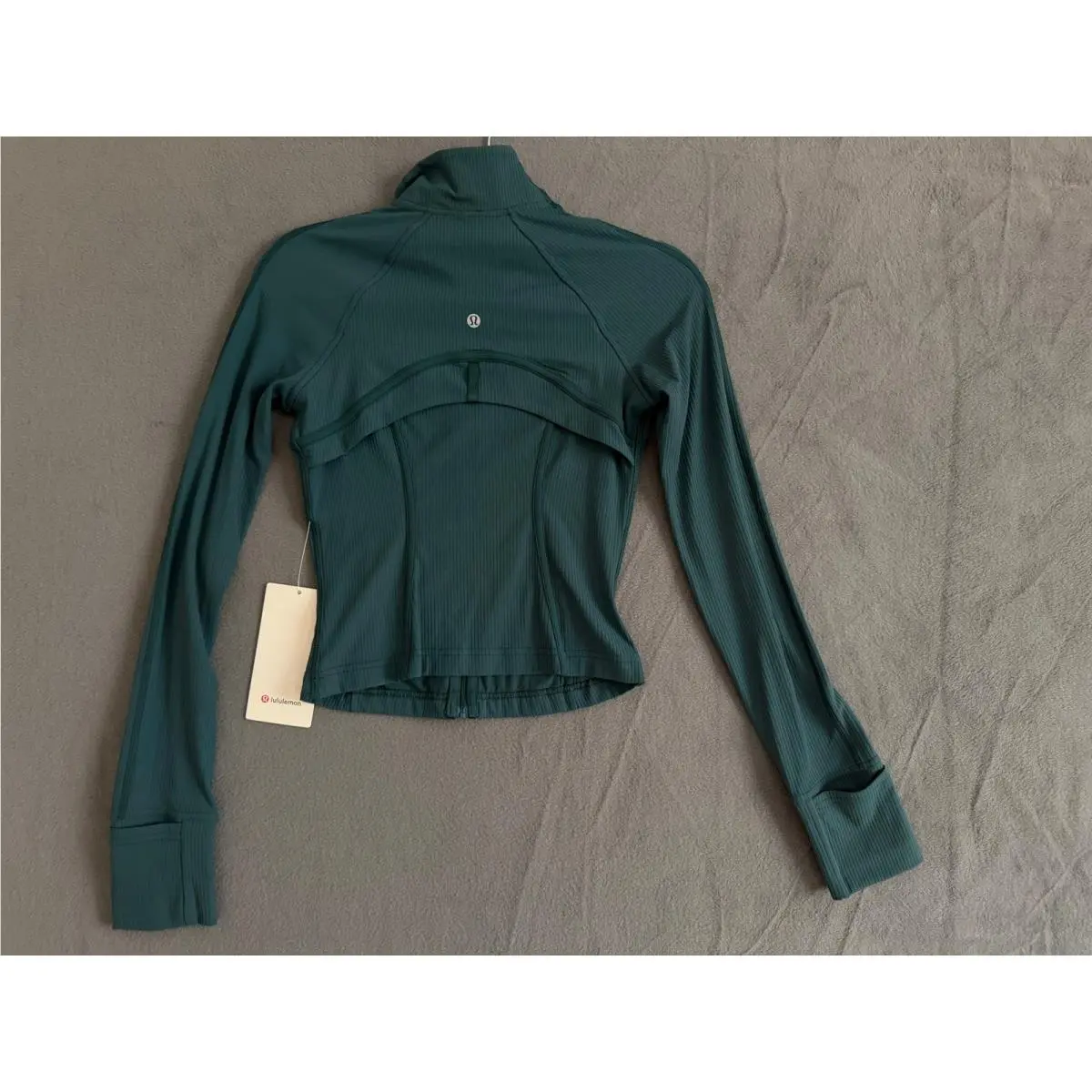 Lululemon clothing - Green 2