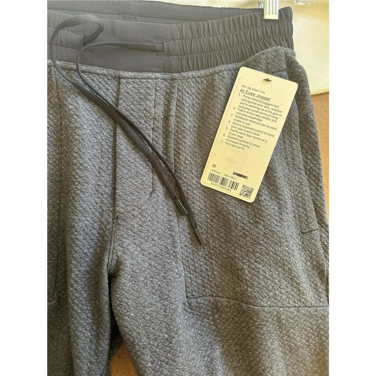 Lululemon clothing - At Ease Jogger - Ease Jogger - M5642S - Black 3