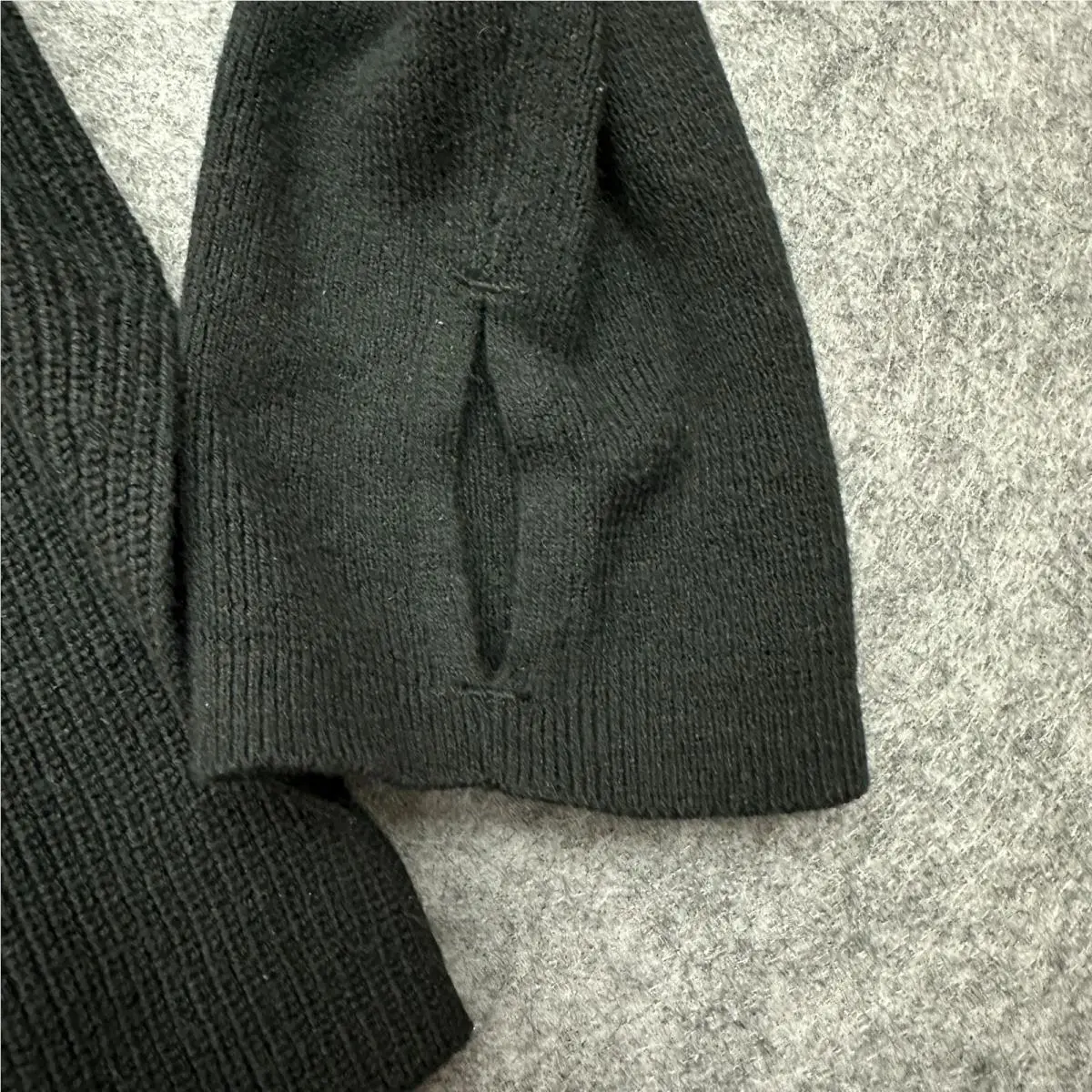 Lululemon clothing - Black 1
