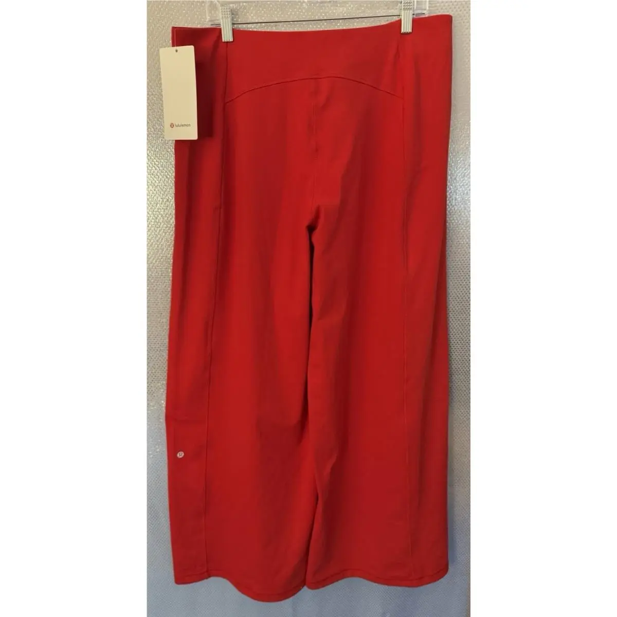 Lululemon clothing - Red 0