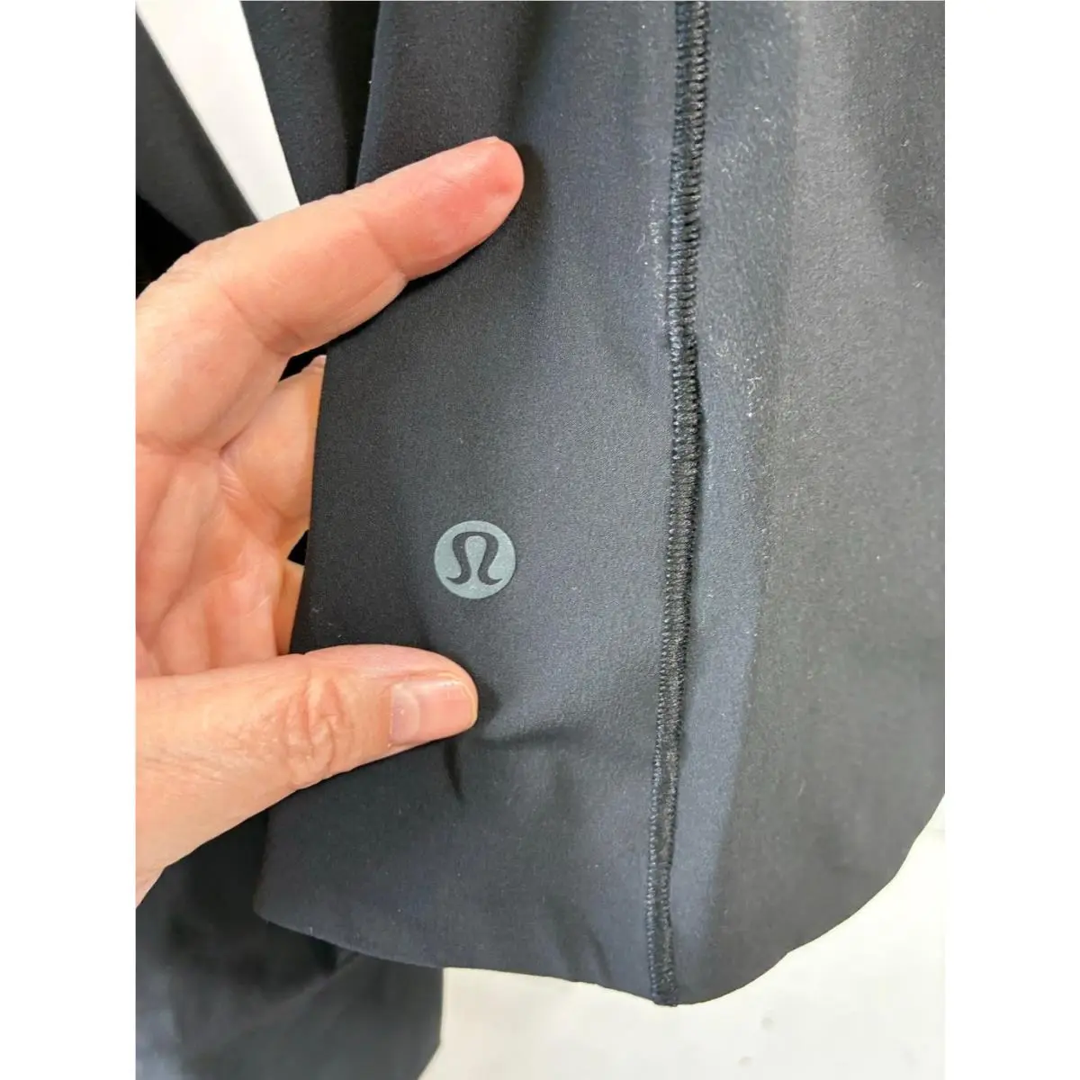Lululemon clothing - Black 5
