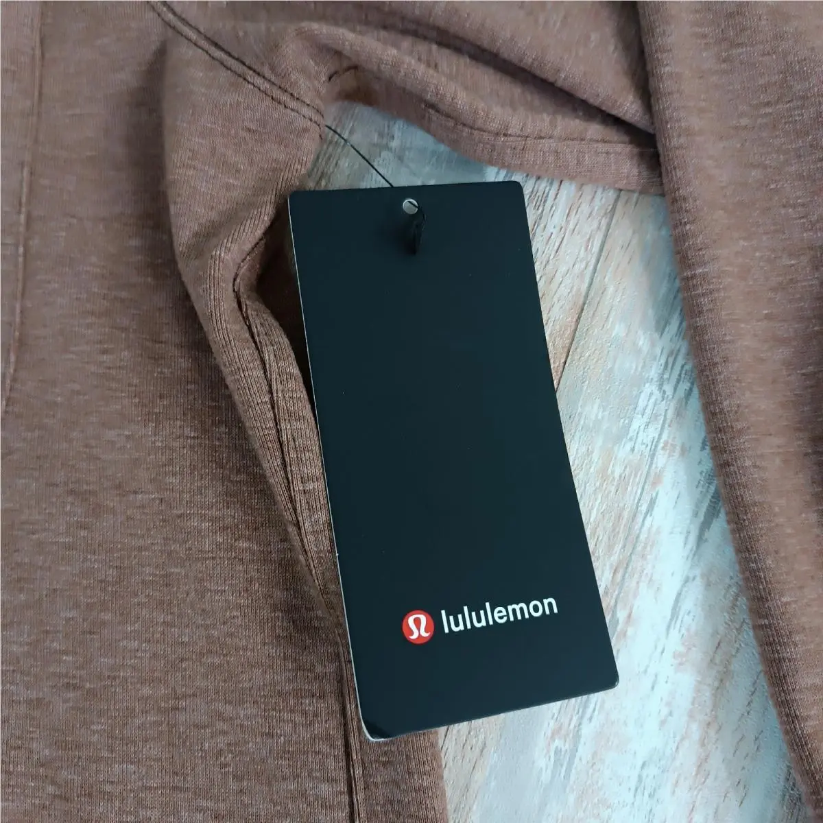 Lululemon clothing - Brown, Exterior: Brown 3