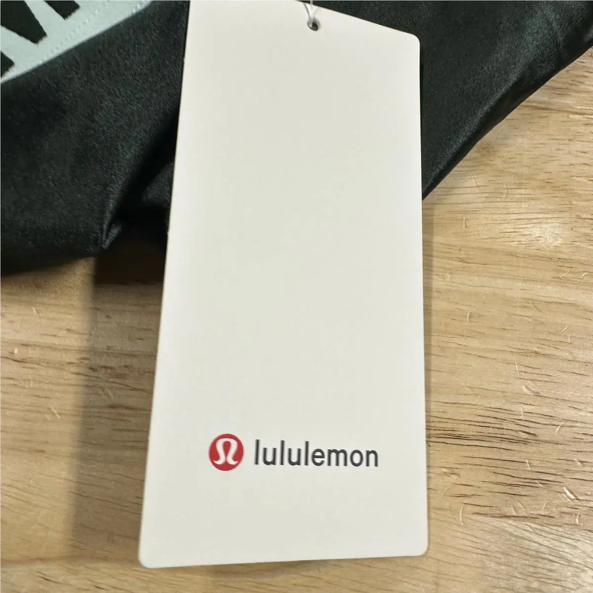 Lululemon clothing - Green 2