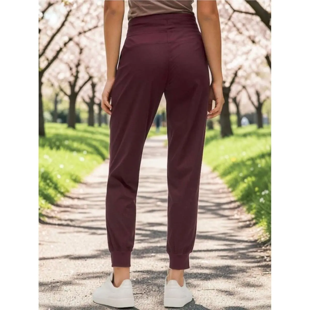 Lululemon clothing - Red 0