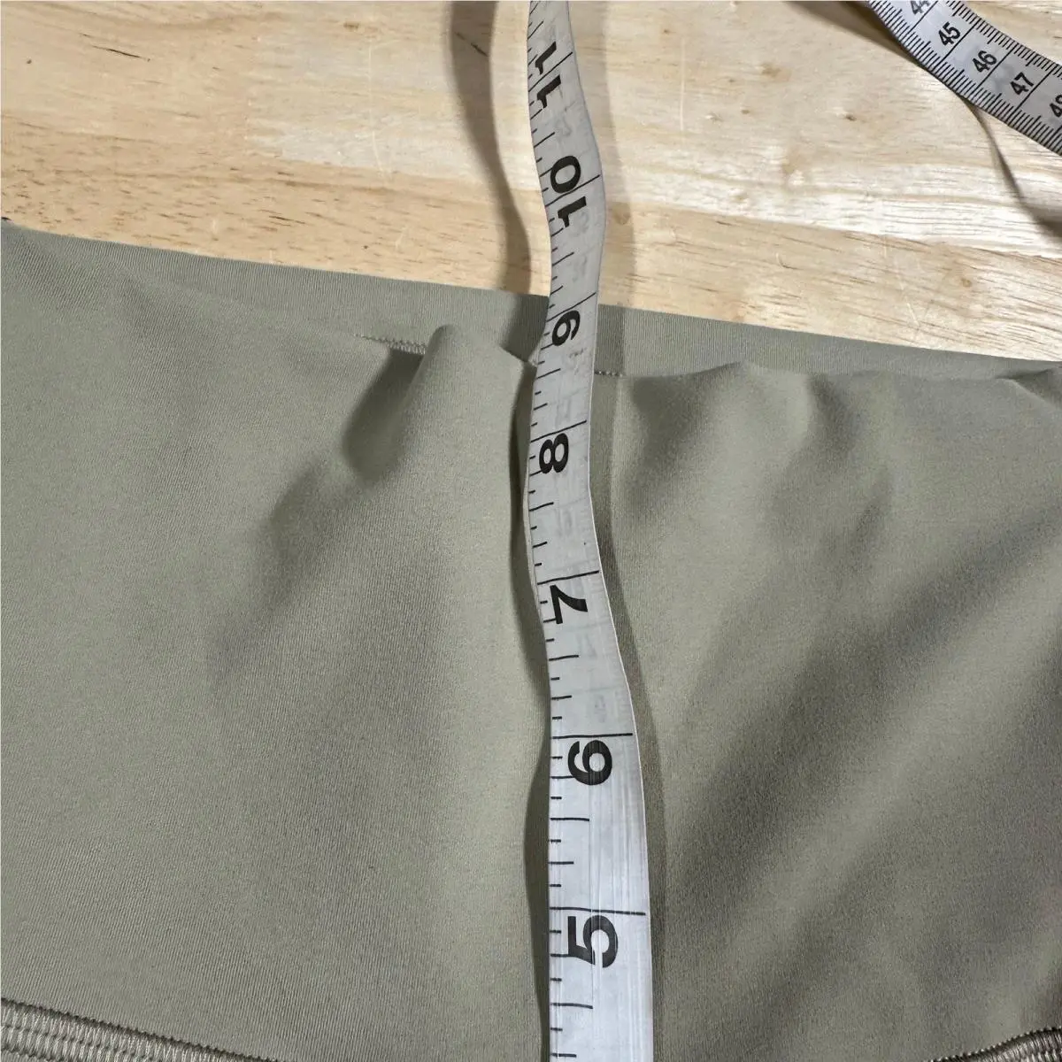 Lululemon clothing - Brown 9