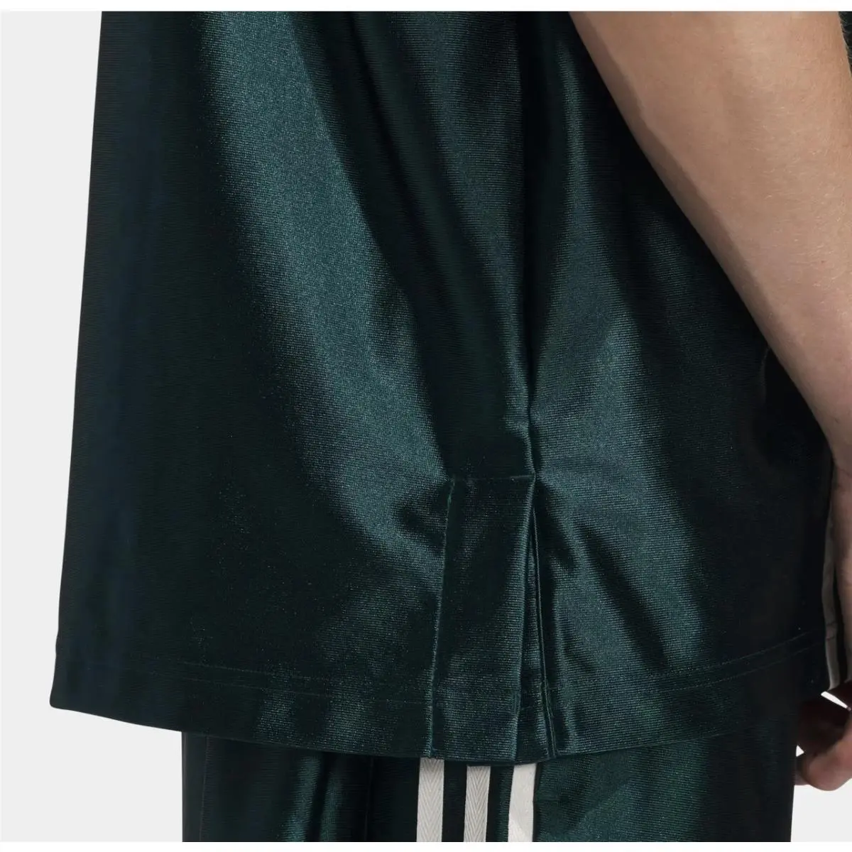 Adidas clothing - JM9950 - JM9950 - Green (UPC: 0197623979063) 1