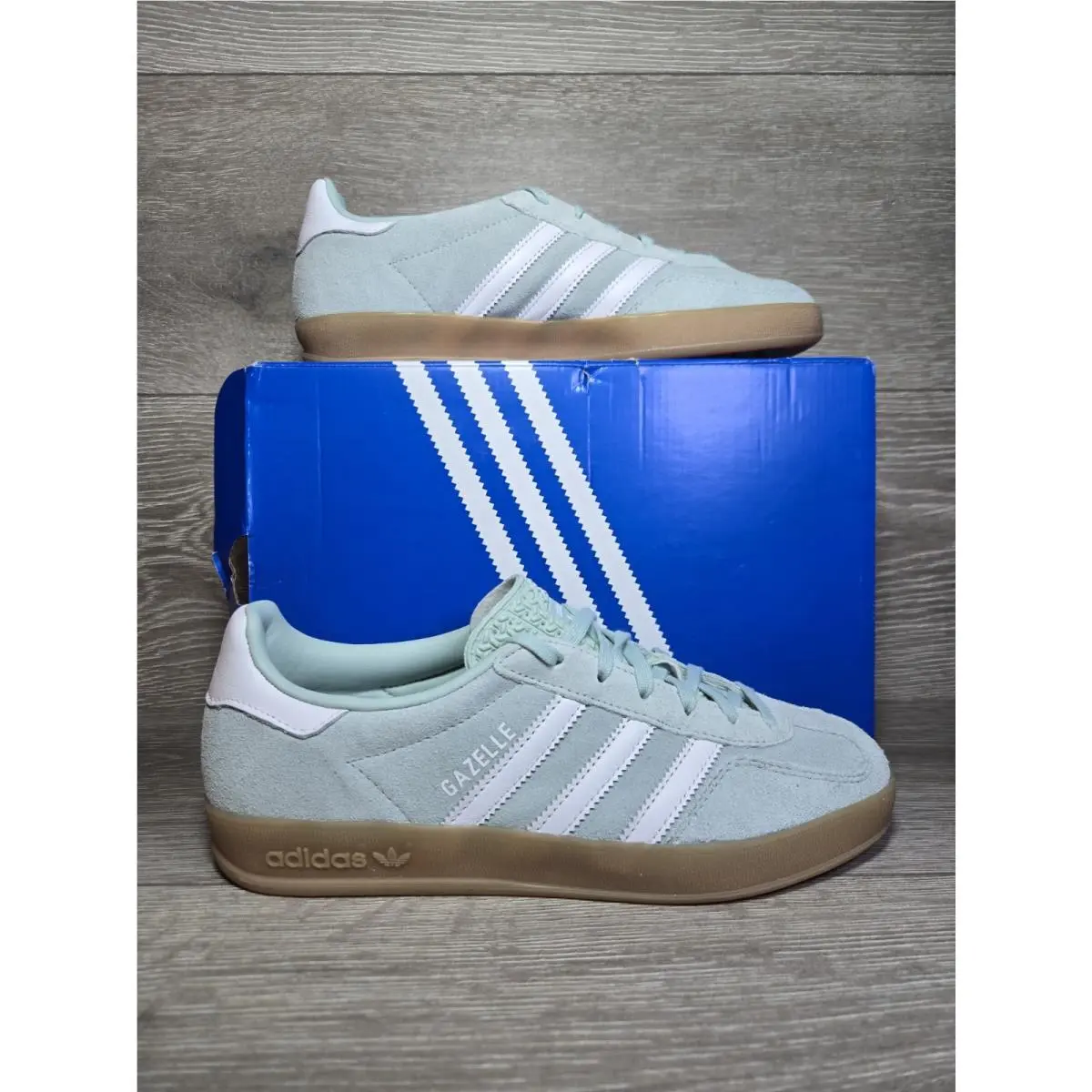 Adidas Gazelle Indoor Sneakers Ash Green White JS1396 Womens Size 7