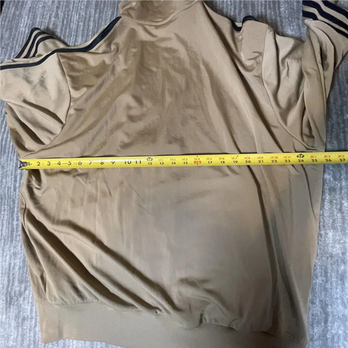 Adidas clothing - Beige 8