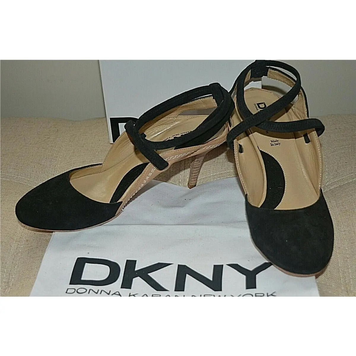 DKNY shoes - Black (UPC: 603222720734) 0