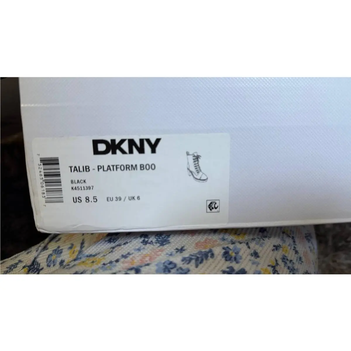 DKNY shoes - Zippered Platform Heel Boots - Zippered Platform Heel Boots - Black 10