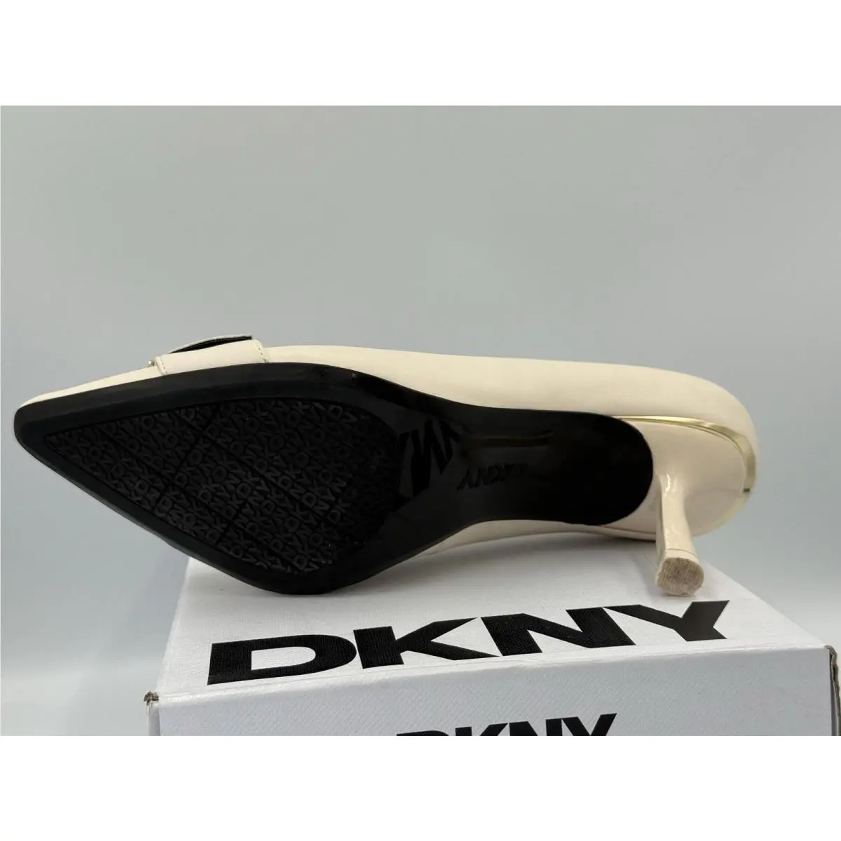 DKNY shoes - DKNY NASHBROOK - PUMP - NASHBROOK PUMP - White 5