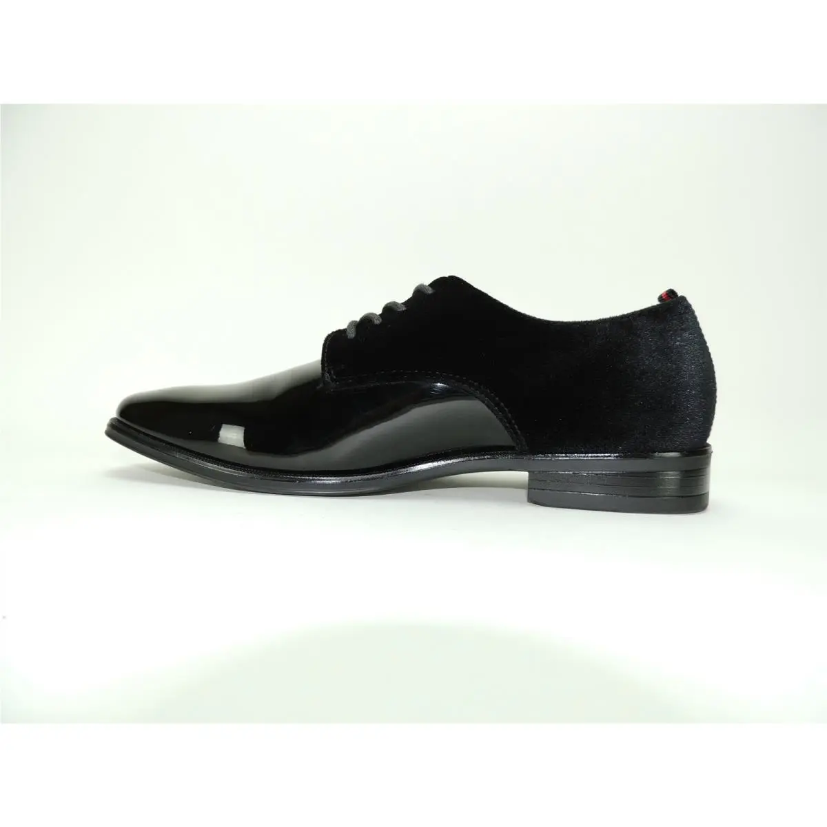DKNY shoes - PIERCE - PIERCE - Black (UPC: 603556338018) 1