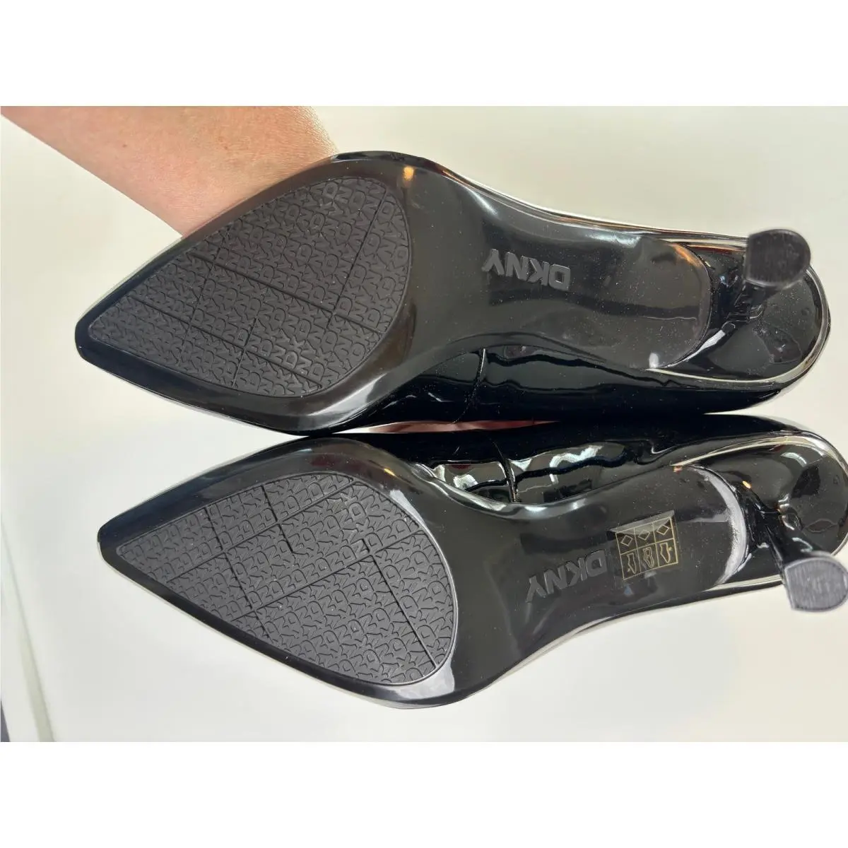 DKNY shoes - Natrona Mid Pump - Natrona Mid Pump - Black 2