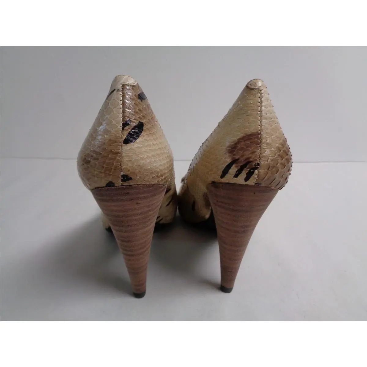 DKNY shoes - Brown (UPC: 644723889094) 8