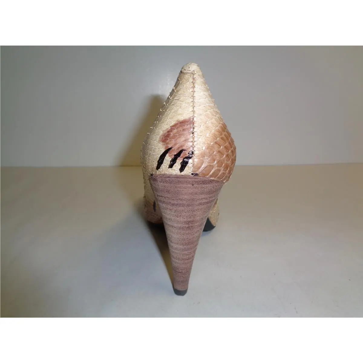 DKNY shoes - Brown (UPC: 644723889094) 3