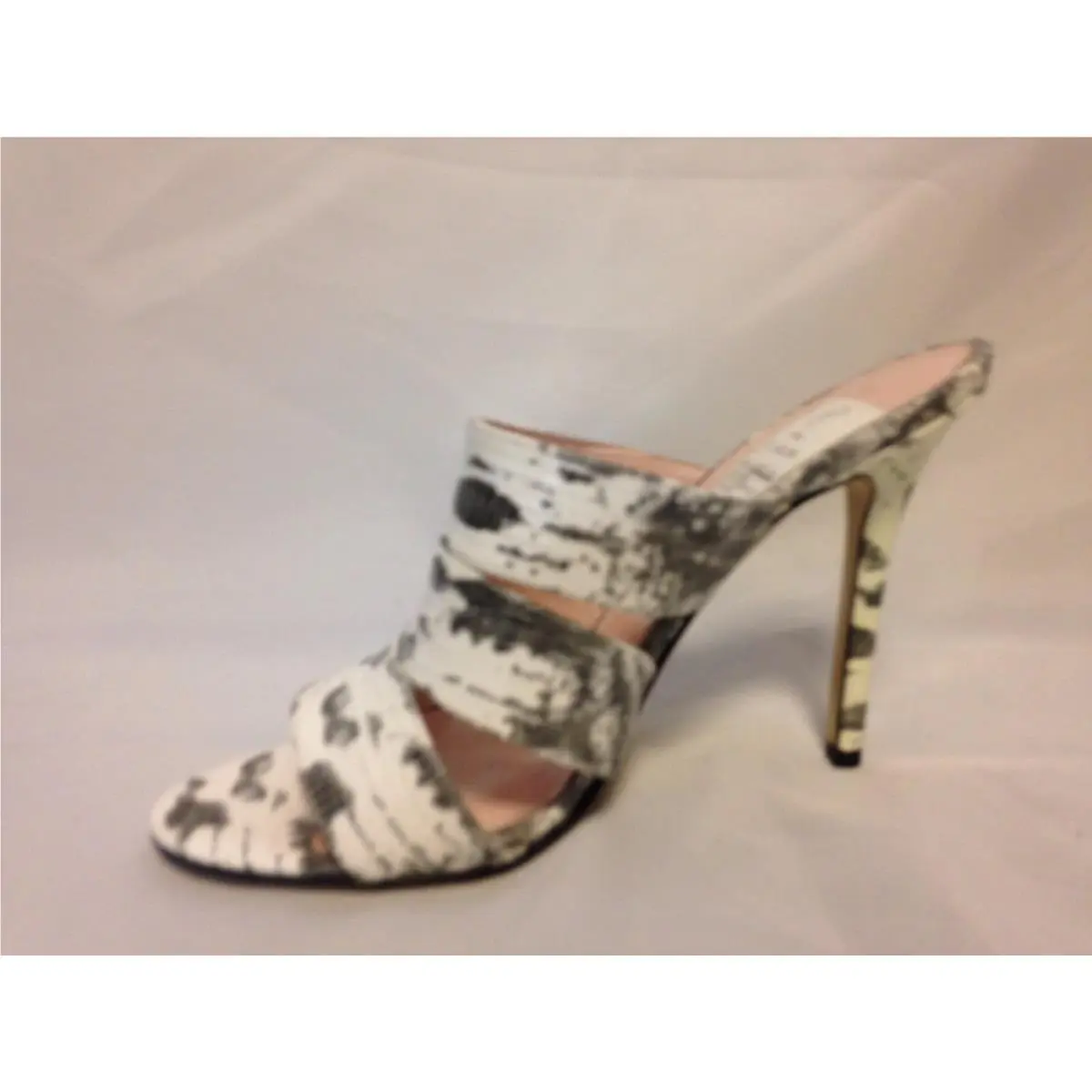 Kate Spade shoes - Black/White/Yellow 3