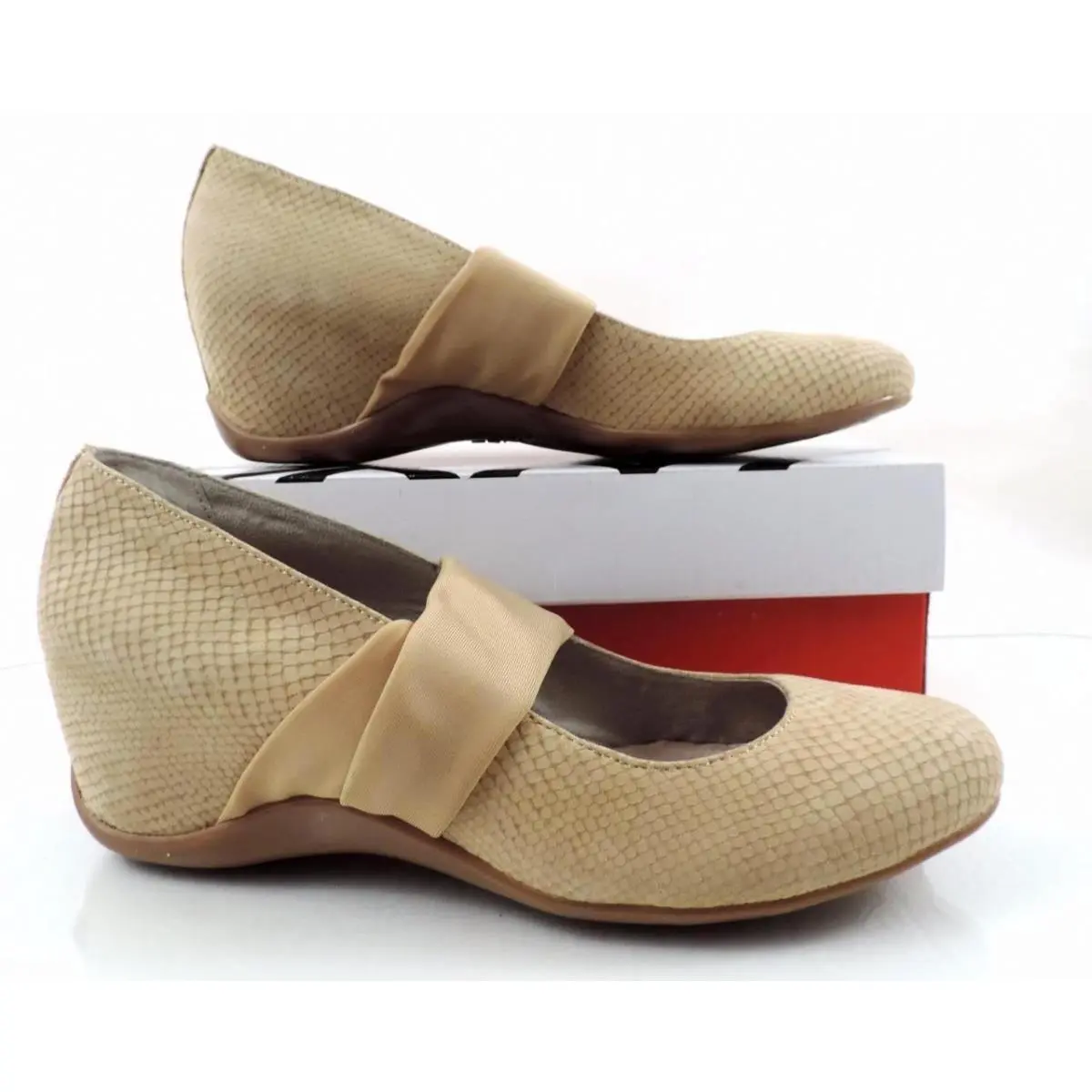 DKNY shoes - DKNY Active Paula Mary - Active Paula Mary - Beige (UPC: 782212302324) 6