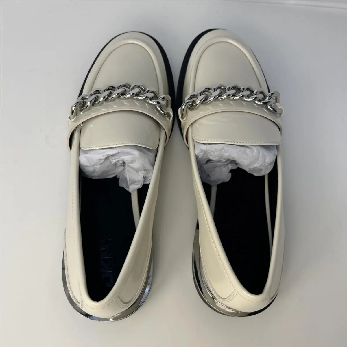 DKNY shoes - DKNY Ryleigh Chain Loafers - Ryleigh Chain Loafers - Coconut (Cream/Off-White) 4