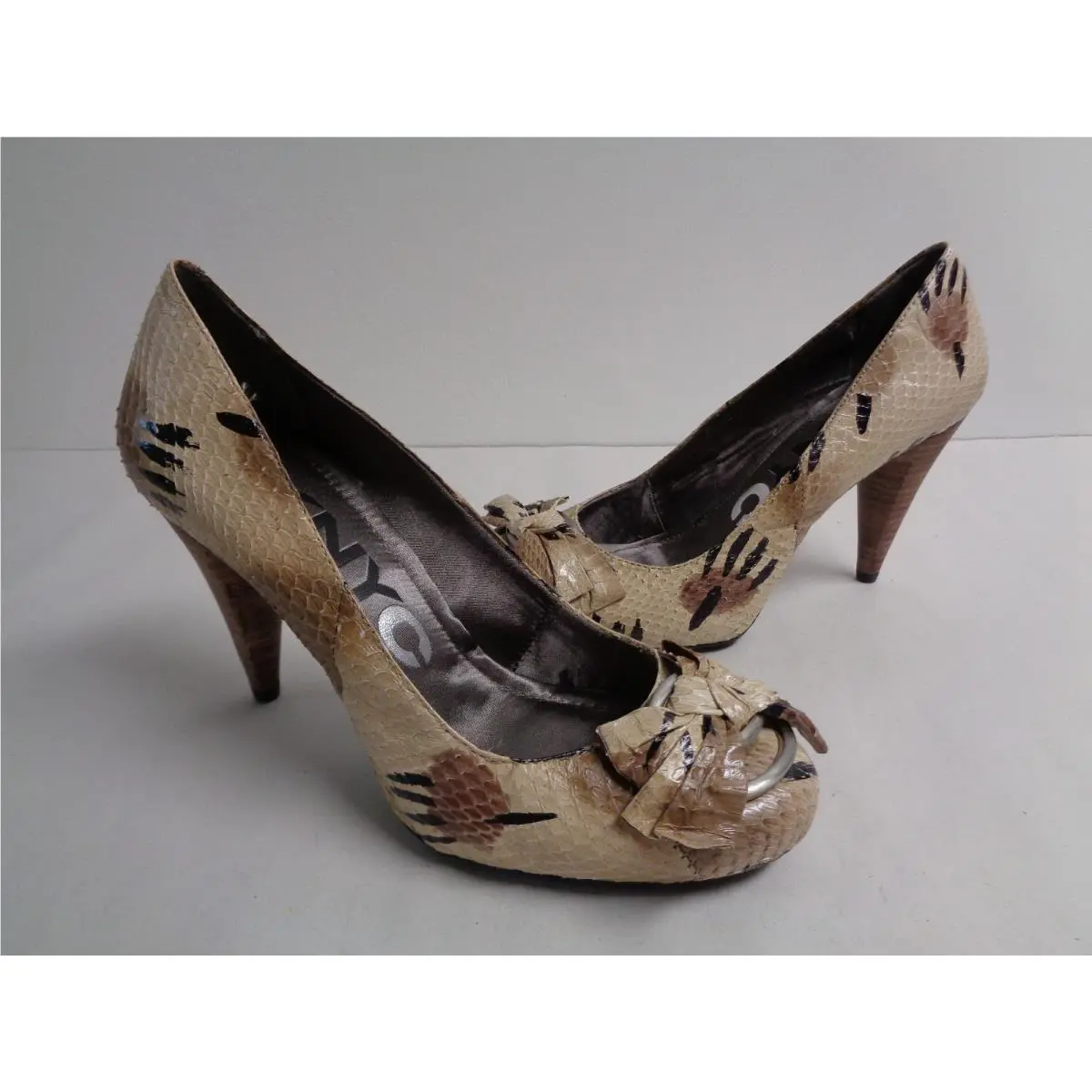 DKNY shoes - Brown (UPC: 644723889025) 6
