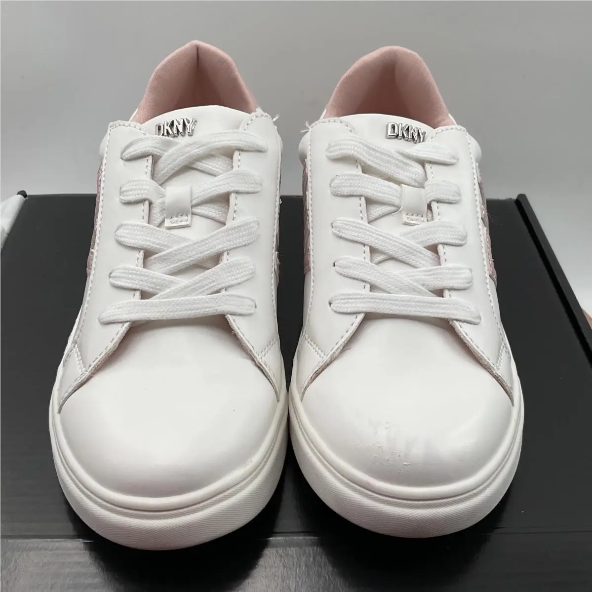 DKNY shoes - White 0