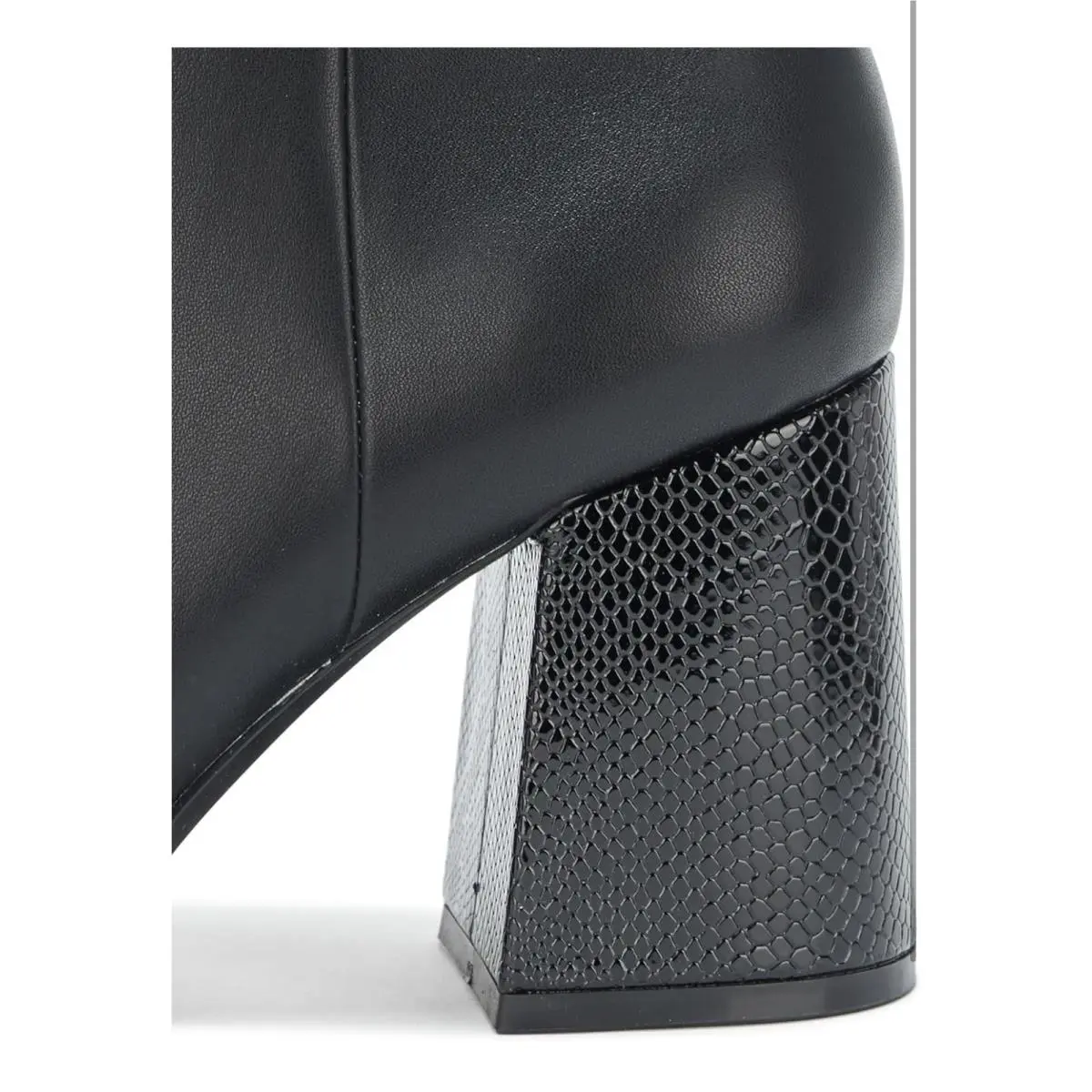 DKNY shoes - Black 2
