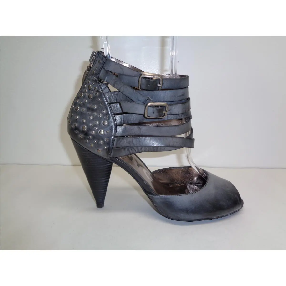 Dknyc Dkny Size 8.5 Vivian Black Leather Heels Sandals Womens Shoes