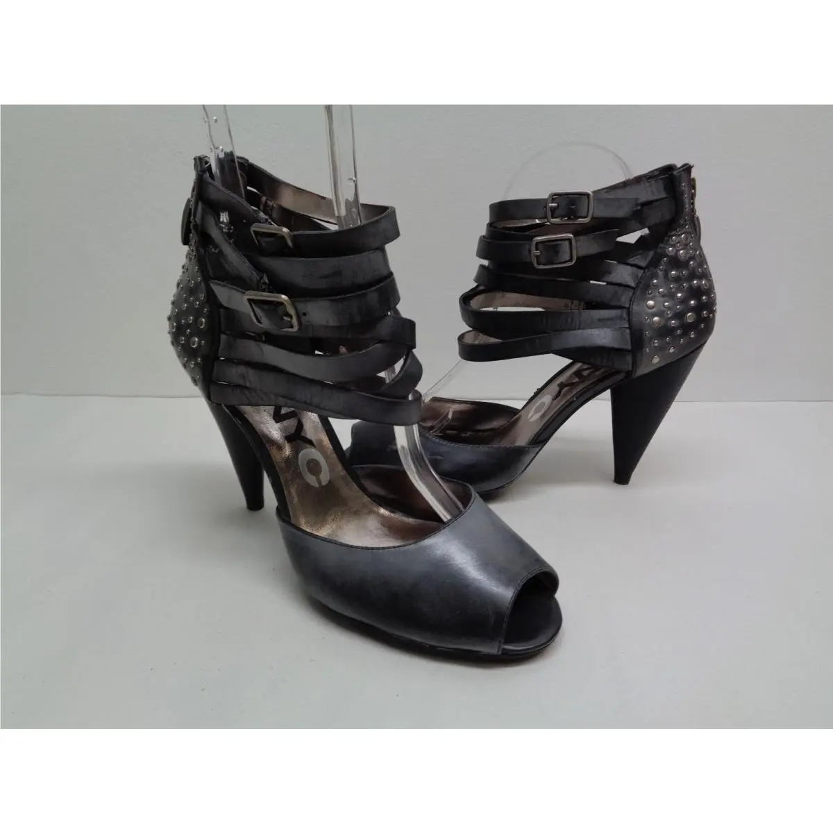 DKNY shoes - Black (UPC: 644723872461) 6